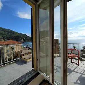 https://monia-house.hotelitalianriviera.com